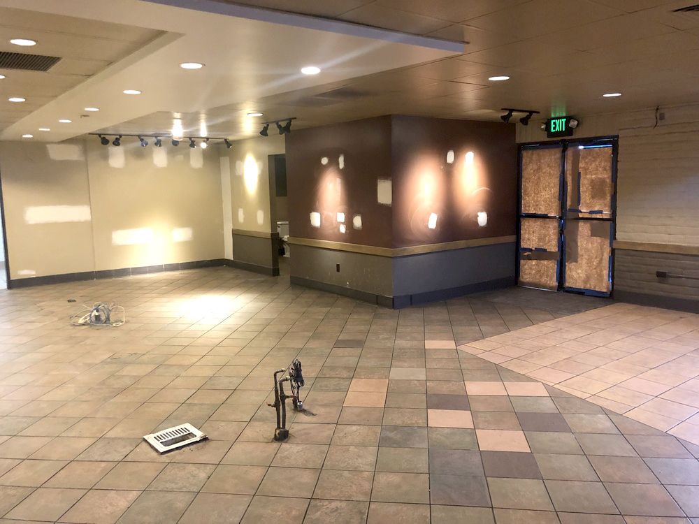 Stand Alone Building Lease Opportunity: 11636 SW Pacific Hwy, Portland, OR 97223